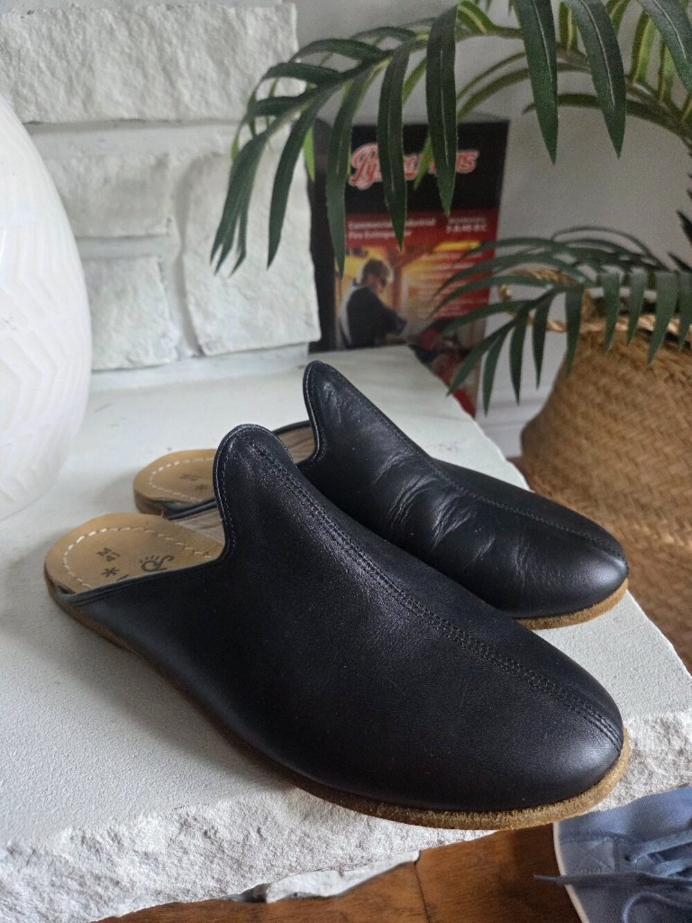 Sabah for Lumenalta Black Leather Baba Slippers / Mules